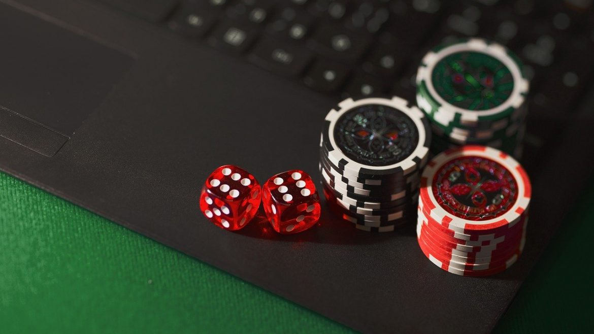 Internet Gambling Vs Traditional Gambling